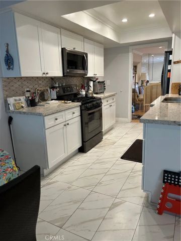 5315 Yarmouth 216, Encino, CA 91316