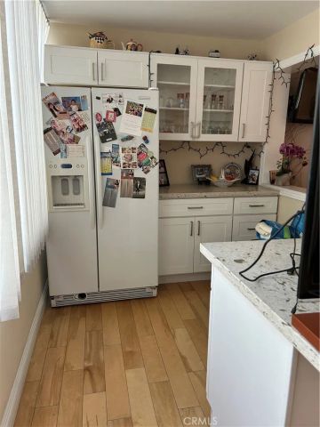 5315 Yarmouth 216, Encino, CA 91316