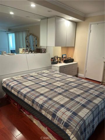 5315 Yarmouth 216, Encino, CA 91316