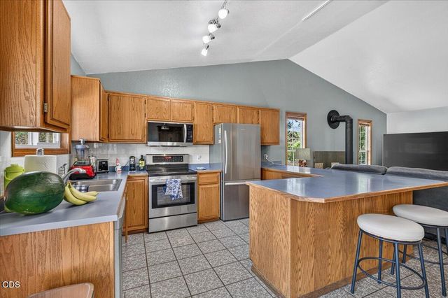 5485 Kane Creek Road, Central Point, OR 97502