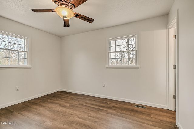 457 Merman Road, Kingsport, TN 37663