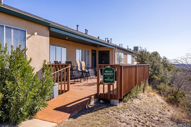 2025 Balmoral Drive # 2025, Kerrville, TX 78028