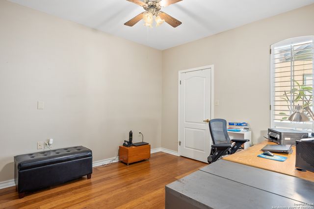 2025 Balmoral Drive # 2025, Kerrville, TX 78028