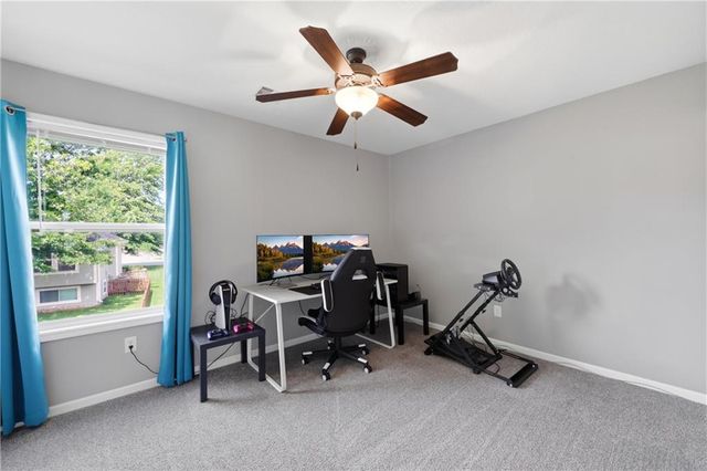 1273 SW Nagona Lane, Lee's Summit, MO 64082