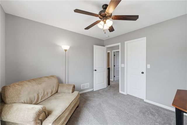1273 SW Nagona Lane, Lee's Summit, MO 64082