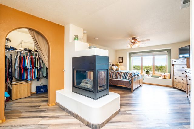 51 Lone Butte Drive, Santa Fe, NM 87508