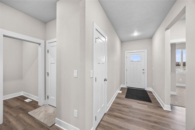 900 Walnut Drive, Norwalk, IA 50211