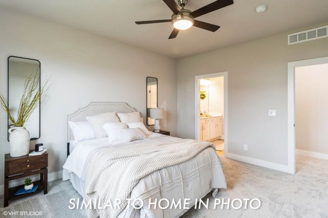 900 Walnut Drive, Norwalk, IA 50211