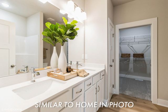 900 Walnut Drive, Norwalk, IA 50211