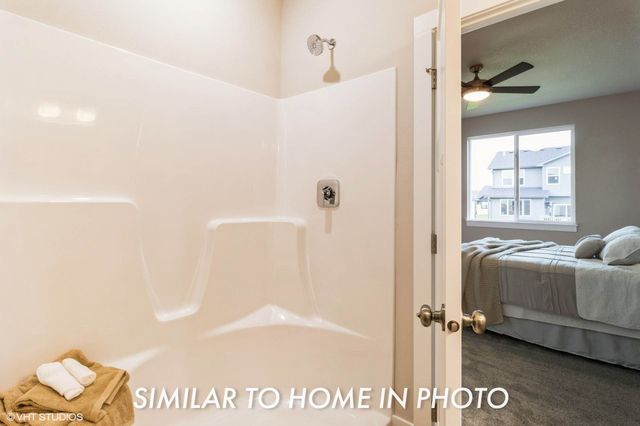 900 Walnut Drive, Norwalk, IA 50211