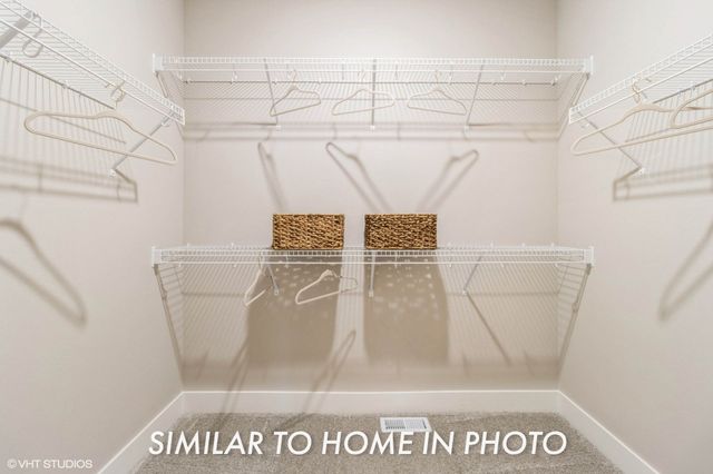 900 Walnut Drive, Norwalk, IA 50211