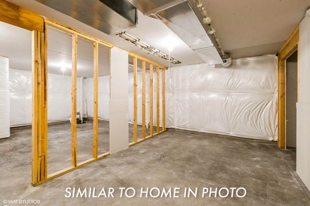 900 Walnut Drive, Norwalk, IA 50211