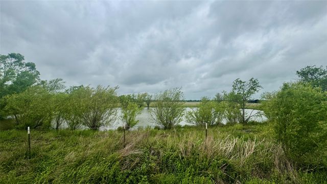 000 VZ County Road 3806, Wills Point, TX 75169