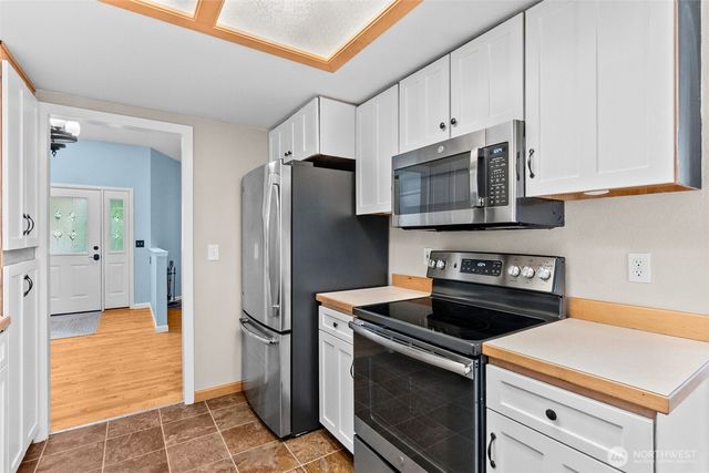 2222 107th Lane SE, Olympia, WA 98501