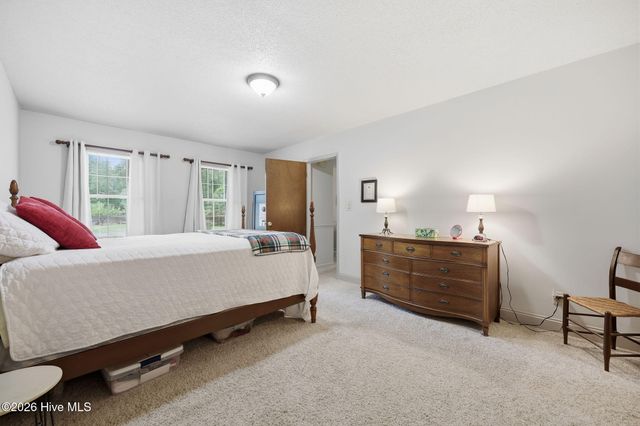 1156 S Asbury Church Road, Washington, NC 27889