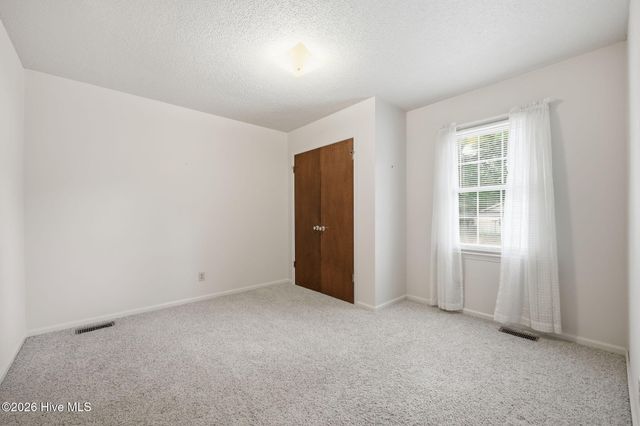 1156 S Asbury Church Road, Washington, NC 27889