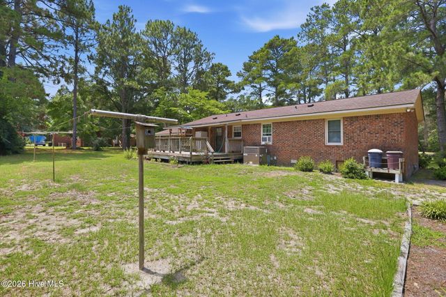 1156 S Asbury Church Road, Washington, NC 27889