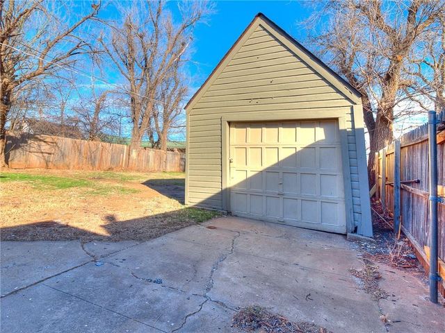 2505 NW 22nd Street, Oklahoma City, OK 73107