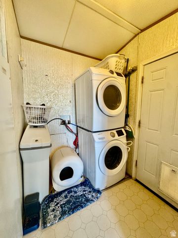 4050 W BASILS WAY, West Valley City, UT 84120