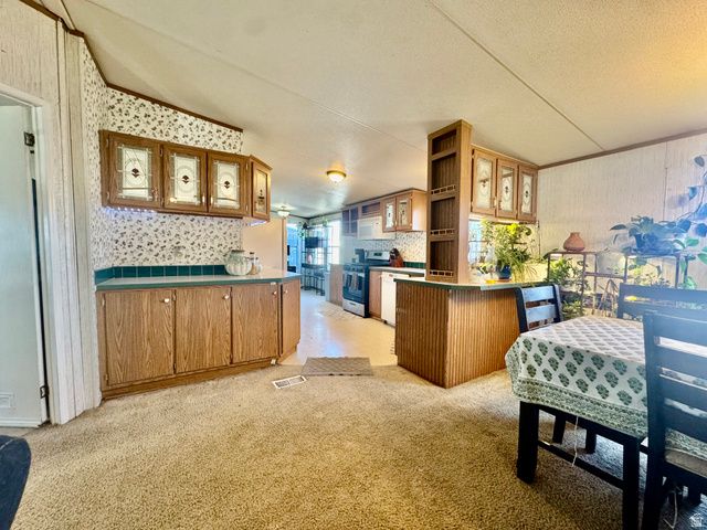 4050 W BASILS WAY, West Valley City, UT 84120