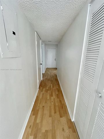 7451 NW 16th Street 304, Plantation, FL 33313