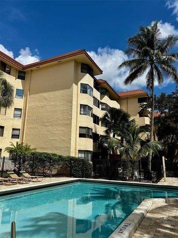 7451 NW 16th Street 304, Plantation, FL 33313