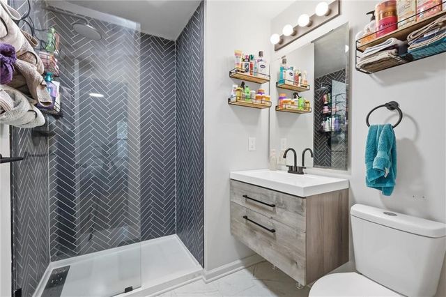 7302 Elm Avenue, Raytown, MO 64133
