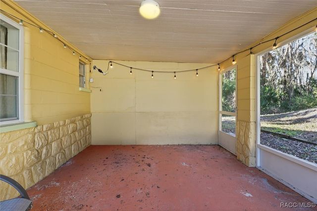 10170 W Yulee Drive, Homosassa, FL 34448