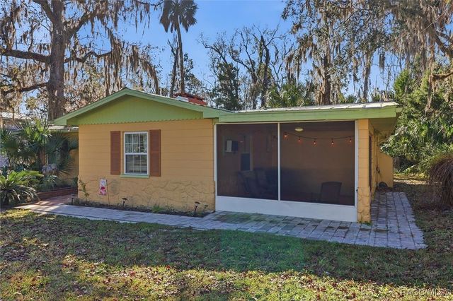 10170 W Yulee Drive, Homosassa, FL 34448