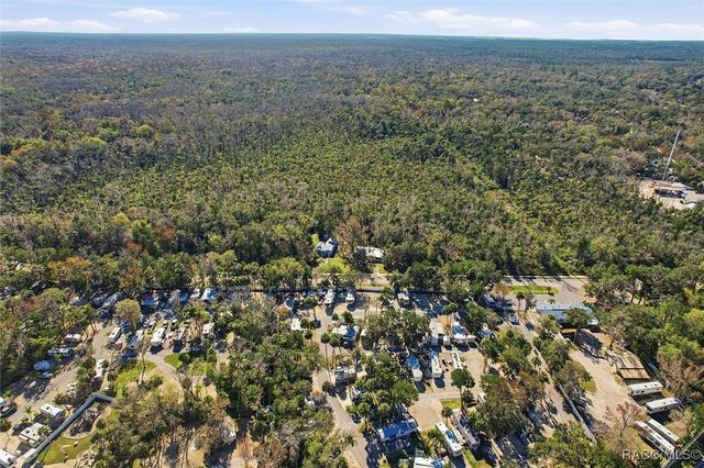 10170 W Yulee Drive, Homosassa, FL 34448