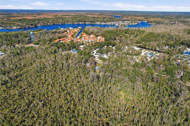 10170 W Yulee Drive, Homosassa, FL 34448