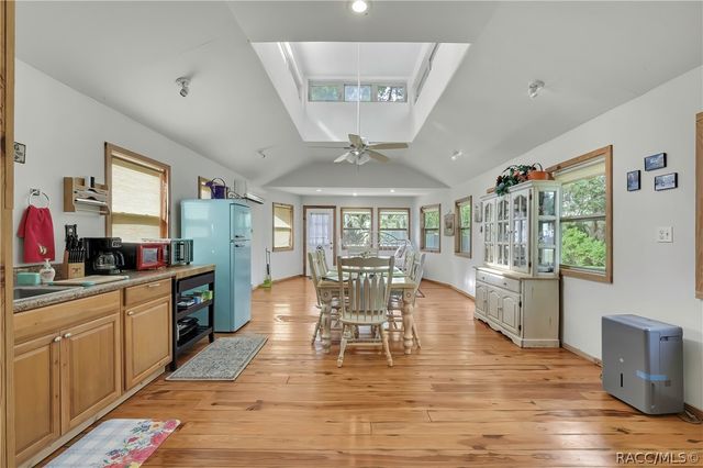 10170 W Yulee Drive, Homosassa, FL 34448