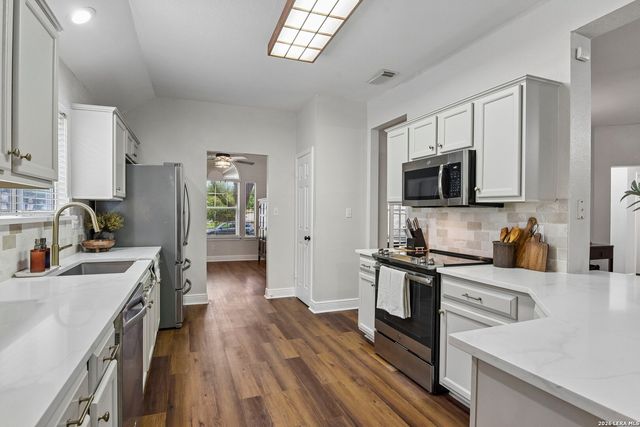 8311 Copperglen, Converse, TX 78109