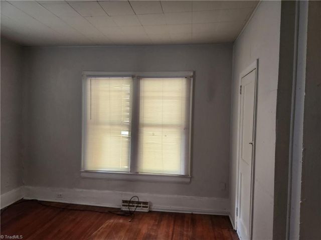 1427 Marne Street, Winston-salem, NC 27107