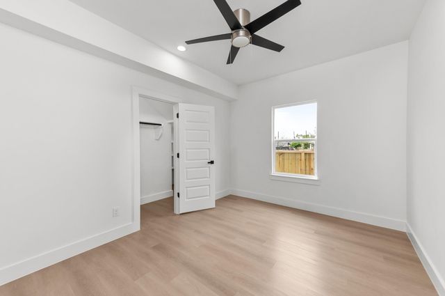 2316 Mckee Street A, Houston, TX 77009