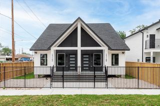 2316 Mckee Street A, Houston, TX 77009