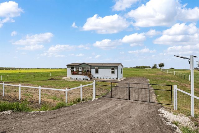 709 Alfonso Dr, Corsicana, TX 75110
