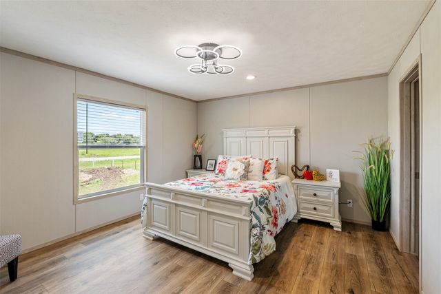 709 Alfonso Dr, Corsicana, TX 75110