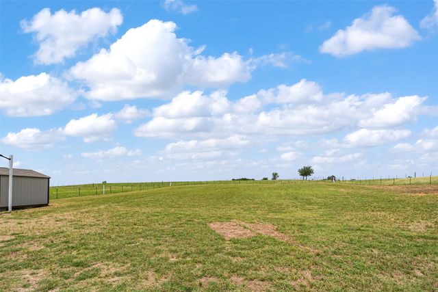 709 Alfonso Dr, Corsicana, TX 75110