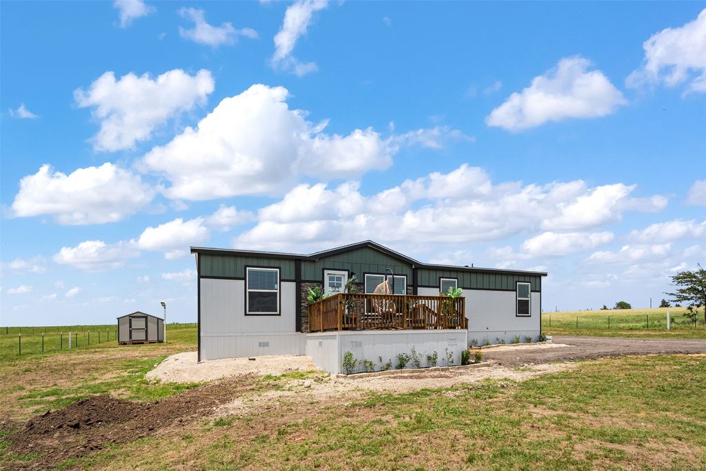 709 Alfonso Dr, Corsicana, TX 75110