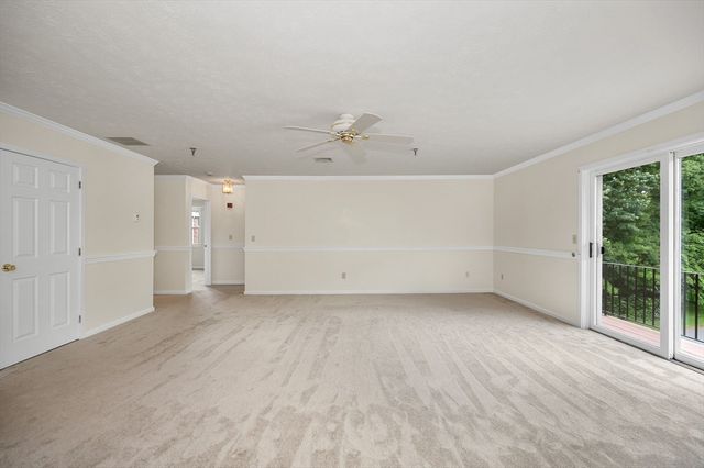 59 Mill St 301, Dracut, MA 01826
