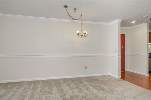 59 Mill St 301, Dracut, MA 01826