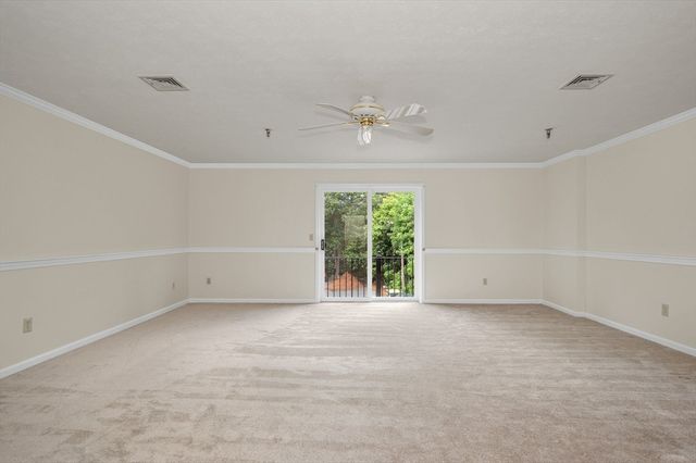 59 Mill St 301, Dracut, MA 01826