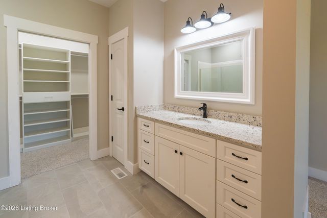 4920 Sycamore Run Dr, La Grange, KY 40031