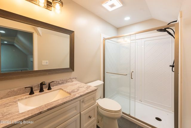 4920 Sycamore Run Dr, La Grange, KY 40031