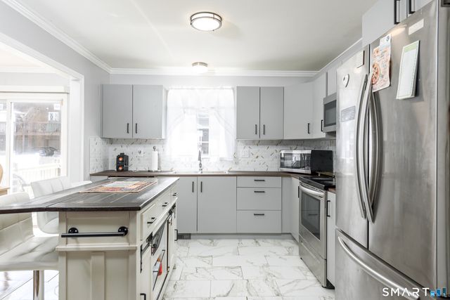 239 Fairfield Avenue, Waterbury, CT 06708