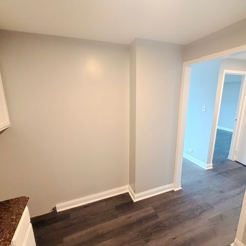 7337 S South Shore Drive 1420, Chicago, IL 60649
