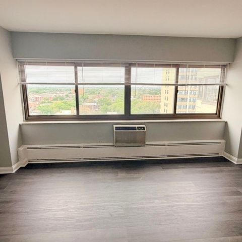 7337 S South Shore Drive 1420, Chicago, IL 60649