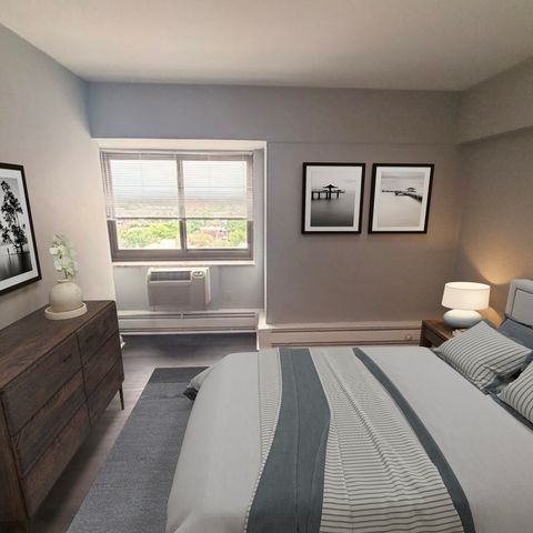 7337 S South Shore Drive 1420, Chicago, IL 60649