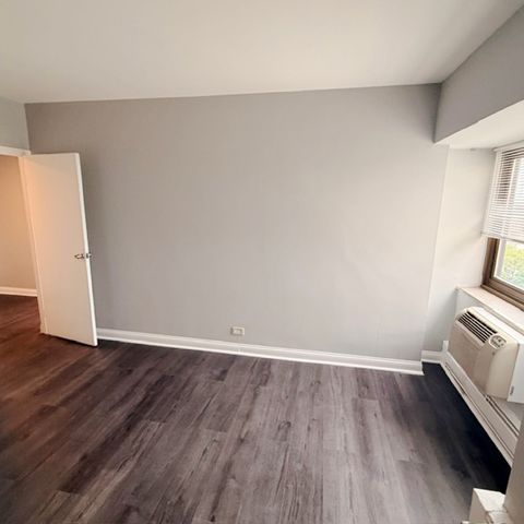 7337 S South Shore Drive 1420, Chicago, IL 60649